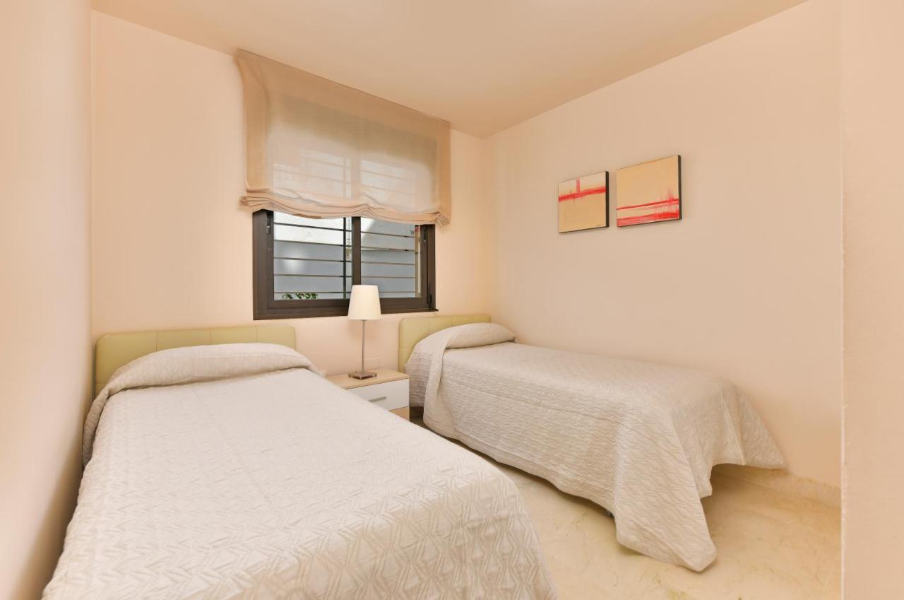 Amplio Apartamento De 2 Dormitorios Vista Mar Lateral 토록스 외부 사진